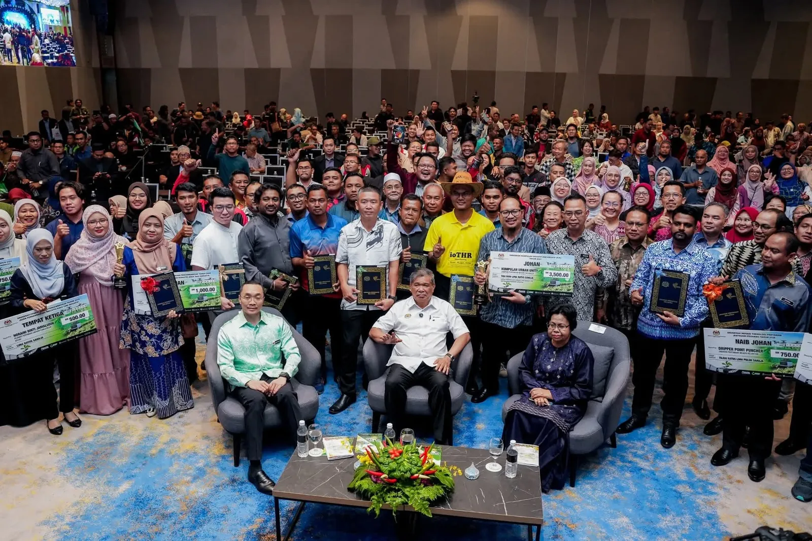 Recipients together at the 2025 awards ceremony